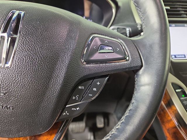 Used 2018 Lincoln MKX Reserve w/ Driver Assistance Package AWD/4WD image 24
