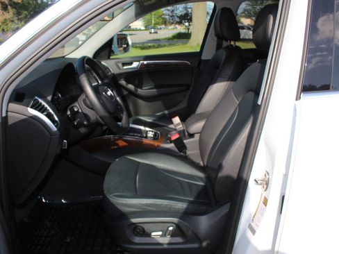Used 2017 Audi Q5 2.0T Premium AWD/4WD image 13