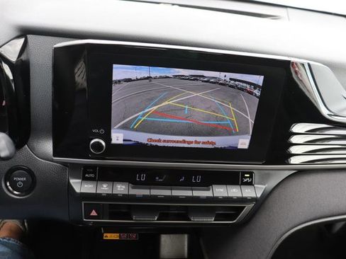 Used 2025 Toyota Camry LE image 26