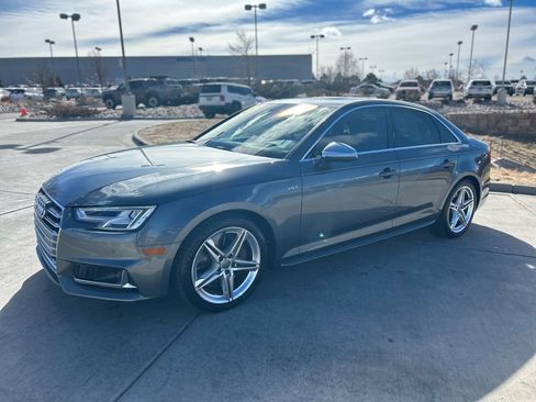 Used 2018 Audi S4 Prestige w/ Prestige Package image 3