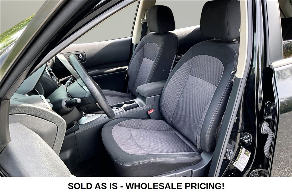 Used 2013 Nissan Rogue SV FWD image 24