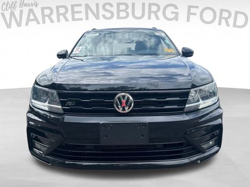 Used 2021 Volkswagen Tiguan SE AWD/4WD image 2