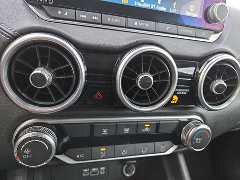 Used 2023 Nissan Sentra SV image 14