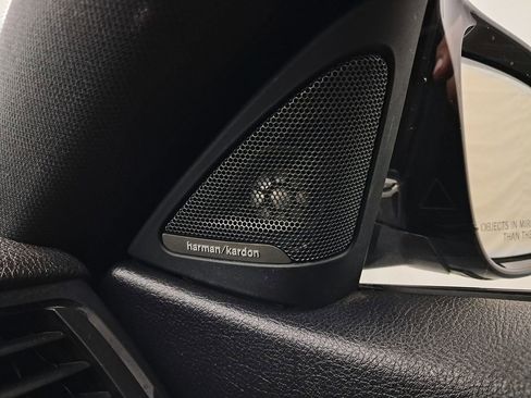 Used 2015 BMW M4 Coupe image 23