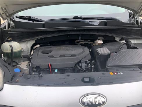 Used 2018 Kia Sportage LX FWD image 30