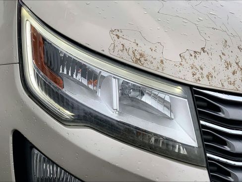 Used 2017 Ford Explorer Limited w/ Equipment Group 301A image 27