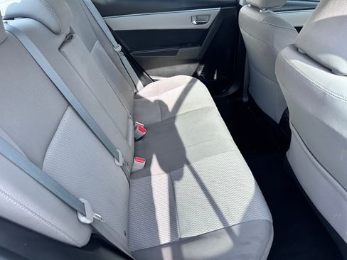 Used 2015 Toyota Corolla LE FWD image 8