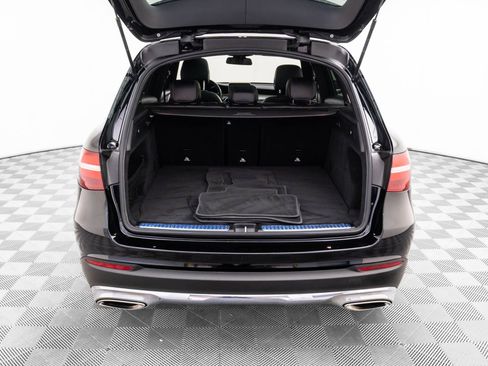Used 2019 Mercedes-Benz GLC 300 4MATIC image 33