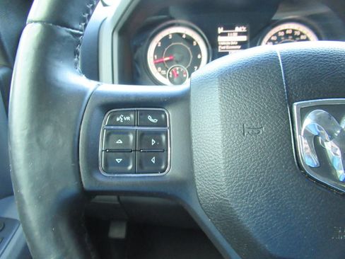 Used 2016 RAM 1500 Big Horn RWD image 26