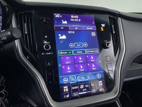 Used 2020 Subaru Outback Premium image 14