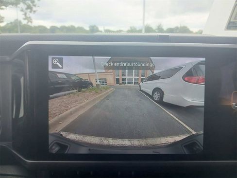 New 2025 Jeep Gladiator Sport image 16