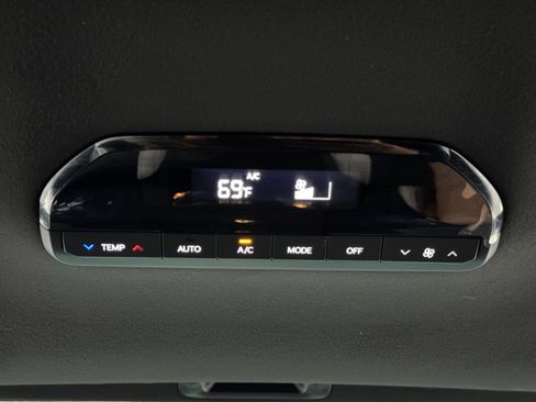 Used 2024 Kia EV9 GT-Line image 36