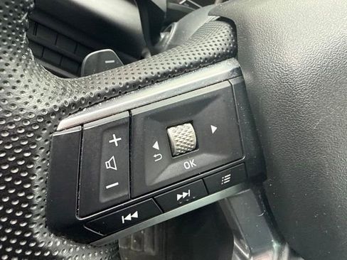 Used 2023 Mitsubishi Outlander SE AWD/4WD image 9