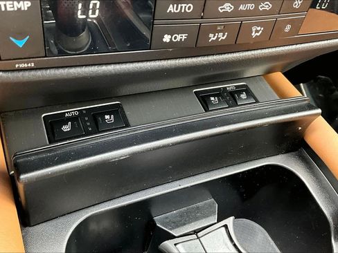 Used 2014 Lexus GS 350 w/ F Sport Package image 34