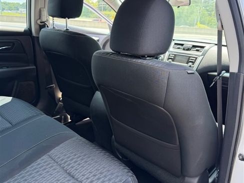 Used 2016 Nissan Altima 2.5 S w/ Power Driver Seat Package FWD image 32