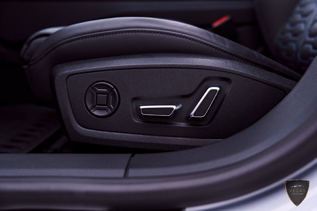 Used 2025 Audi RS 7 Performance AWD/4WD image 66