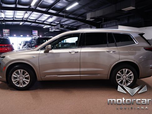 Used 2022 Cadillac XT6 Luxury FWD image 4