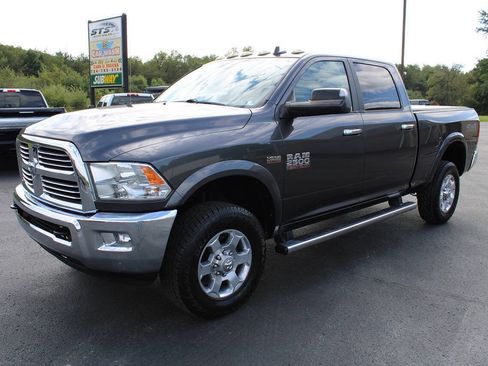 Used 2017 RAM 2500 Big Horn AWD/4WD image 2