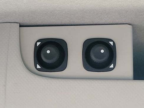 New 2024 Chevrolet Low Cab Forward image 15