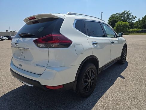 Used 2020 Nissan Rogue SV AWD/4WD image 3