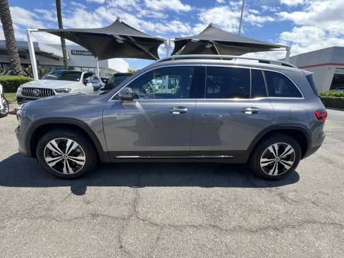 New 2026 Mercedes-Benz GLB 250 4MATIC image 3