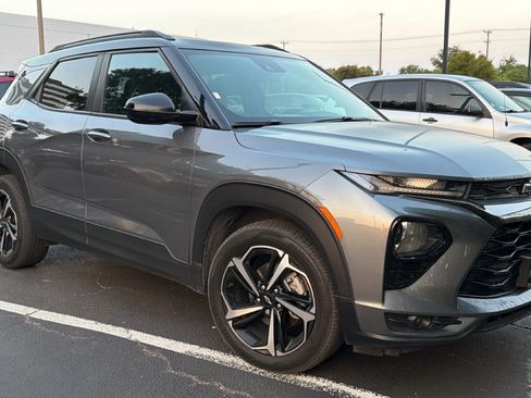 Used 2021 Chevrolet TrailBlazer RS w/ Convenience Package FWD image 22