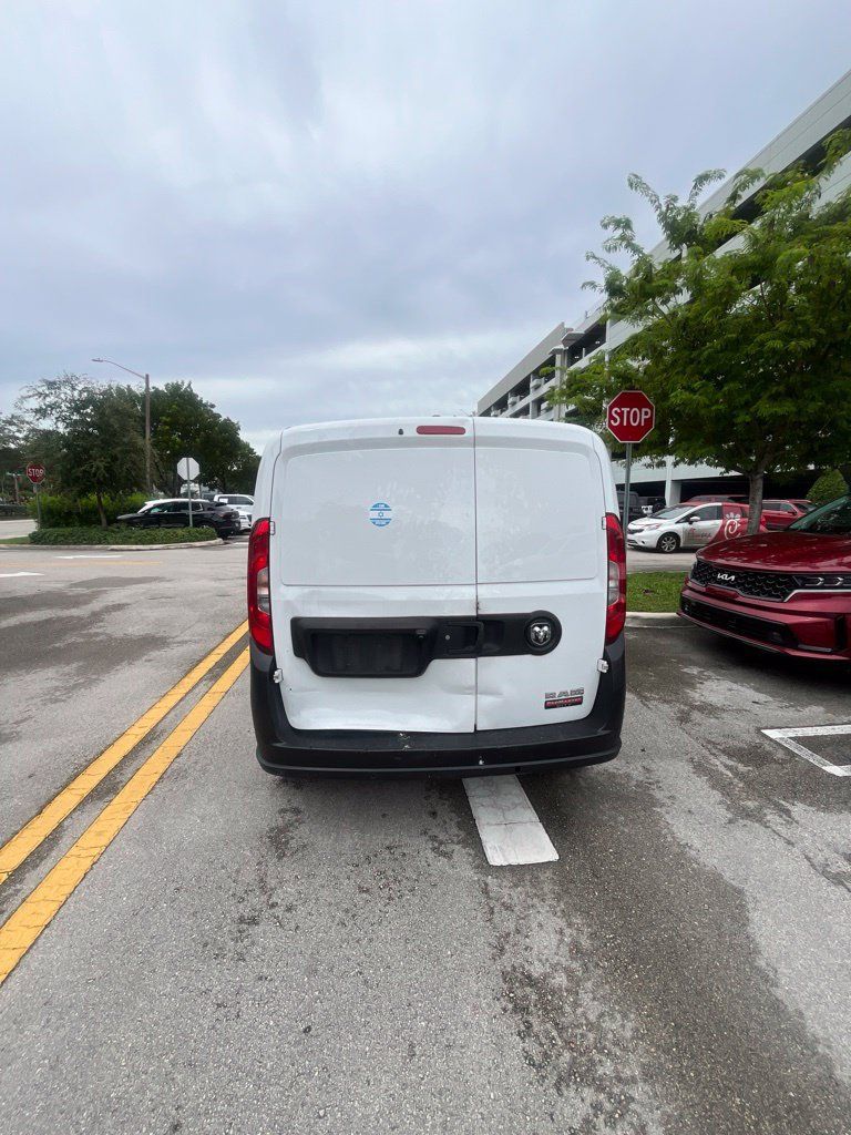Used 2016 RAM ProMaster City Tradesman w/ Rear Back-up Camera Group FWD image 11