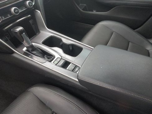 Used 2021 Honda Accord Sport image 26