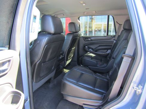 Used 2015 Chevrolet Tahoe LT w/ Luxury Package image 17