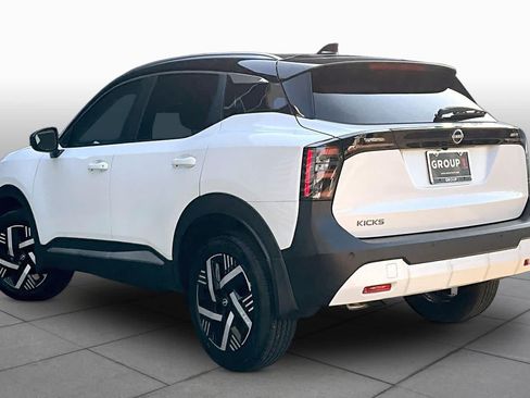 Certified 2026 Nissan Kicks SV FWD image 12