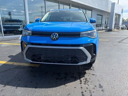 New 2026 Volkswagen Taos SE AWD/4WD image 10