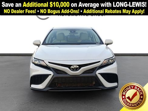 Used 2023 Toyota Camry SE image 11