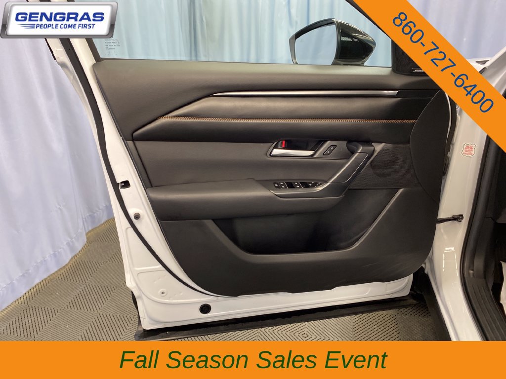 Used 2025 MAZDA CX-50 AWD 2.5 S w/ Premium Plus Pkg image 12