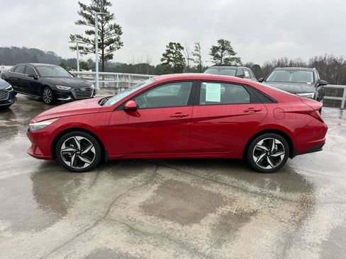 Used 2023 Hyundai Elantra SEL w/ Convenience Package image 8