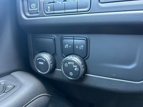 Used 2023 Chevrolet Tahoe Premier w/ Texas Edition RWD image 20