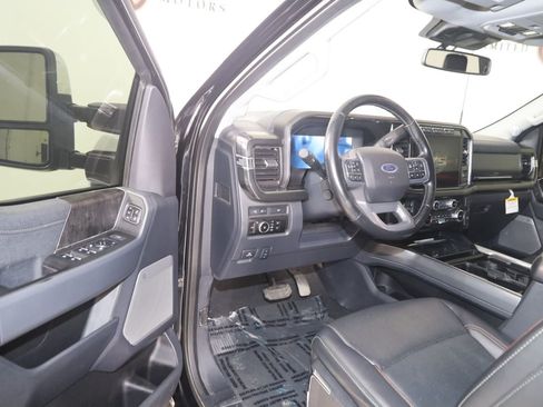 Used 2023 Ford F250 Lariat w/ Lariat Ultimate Package AWD/4WD image 49
