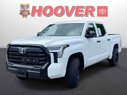 Used 2023 Toyota Tundra SR AWD/4WD image 6