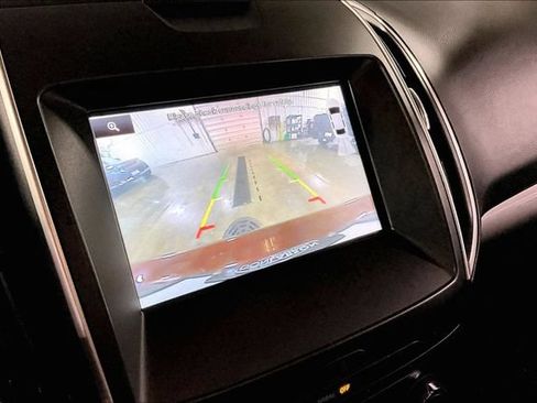 Used 2015 Ford Edge SEL w/ Equipment Group 201A AWD/4WD image 23