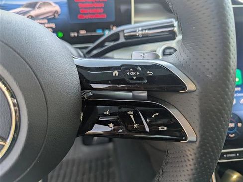 Used 2025 Mercedes-Benz C 300 Sedan image 13