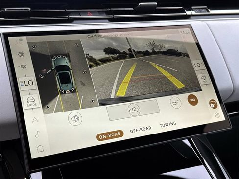 New 2026 Land Rover Range Rover Sport Dynamic SE image 23