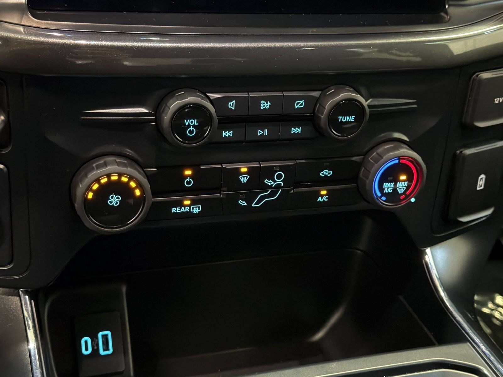 Used 2024 Ford F150 STX RWD image 18