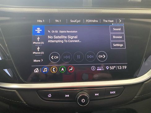 Used 2020 Buick Encore GX Select w/ Experience Buick Package image 11