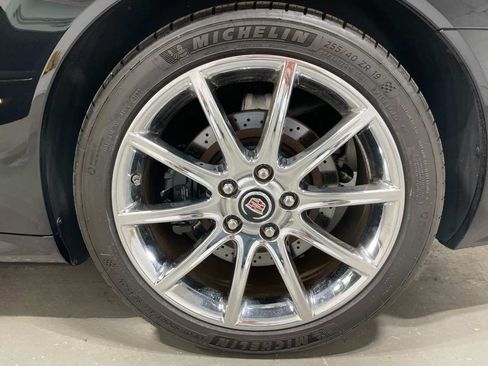 Used 2009 Cadillac XLR V RWD image 7