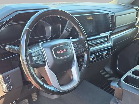 Certified 2024 GMC Sierra 1500 SLE w/ Preferred Package AWD/4WD image 18