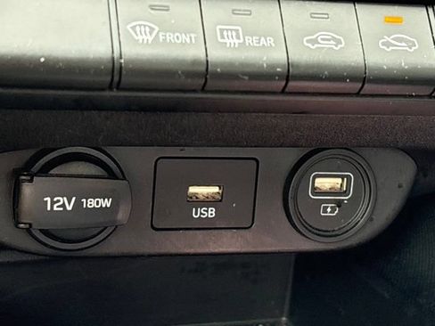 Used 2021 Hyundai Elantra SEL FWD image 16