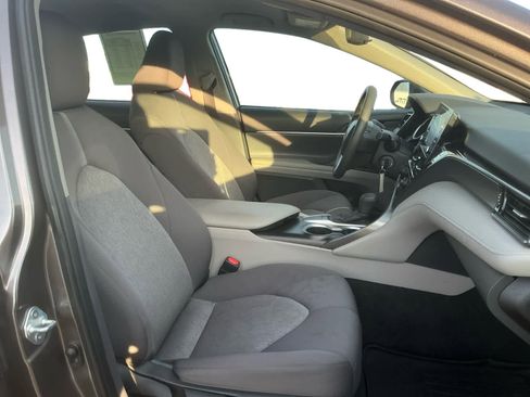 Used 2024 Toyota Camry LE image 15