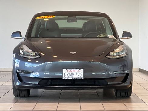 Used 2019 Tesla Model 3 Long Range image 9
