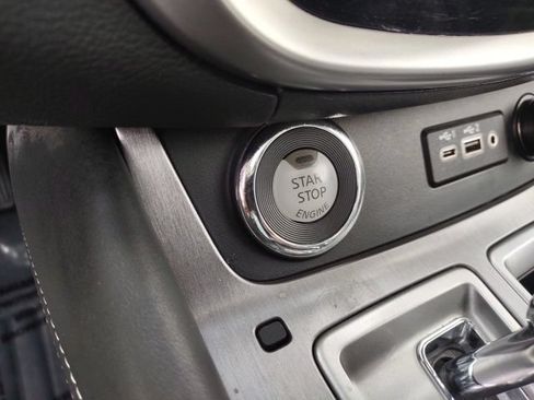 Used 2023 Nissan Murano SL w/ SL Moonroof Package AWD/4WD image 15