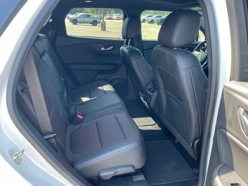 Used 2022 Chevrolet Blazer RS FWD image 35