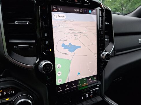 Certified 2025 RAM 1500 Big Horn image 16